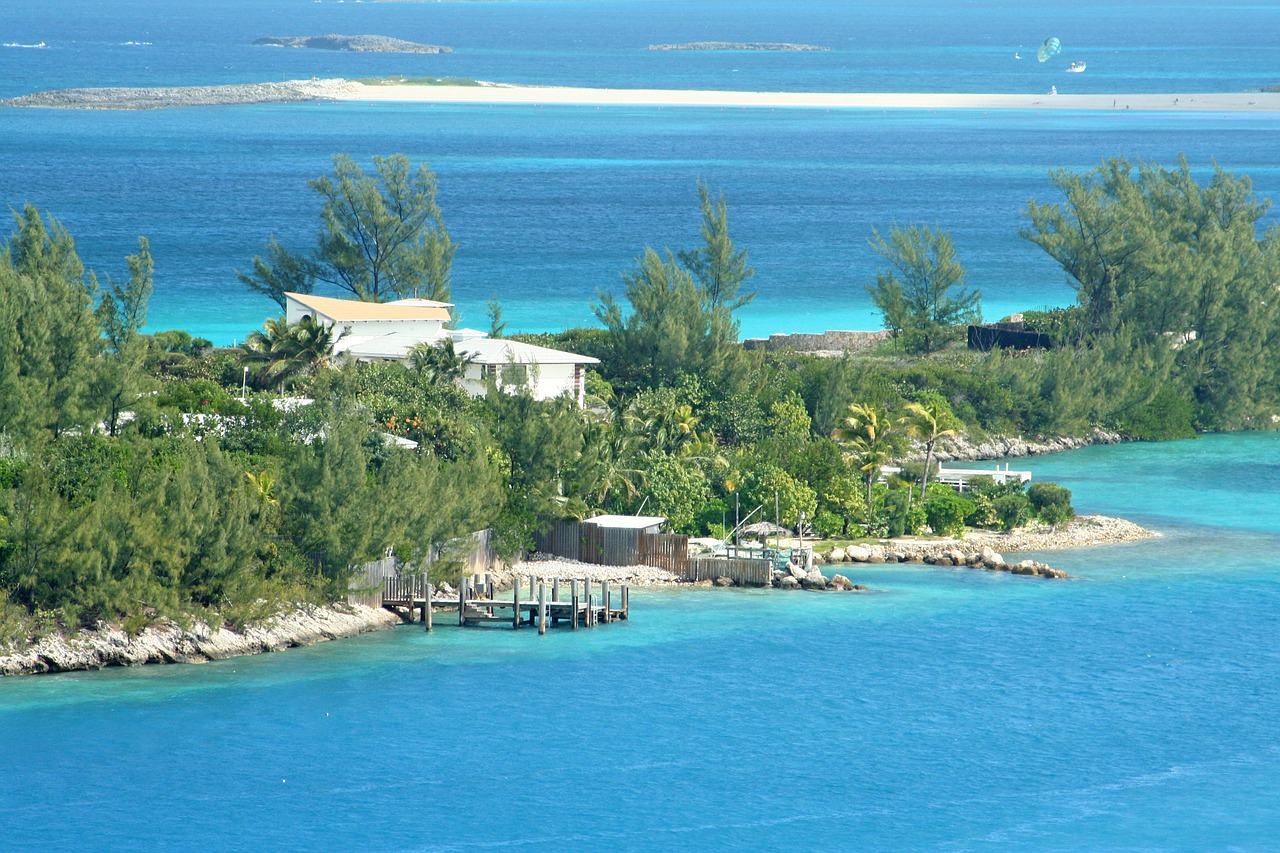 Ten bay beach eleuthera bahamas
